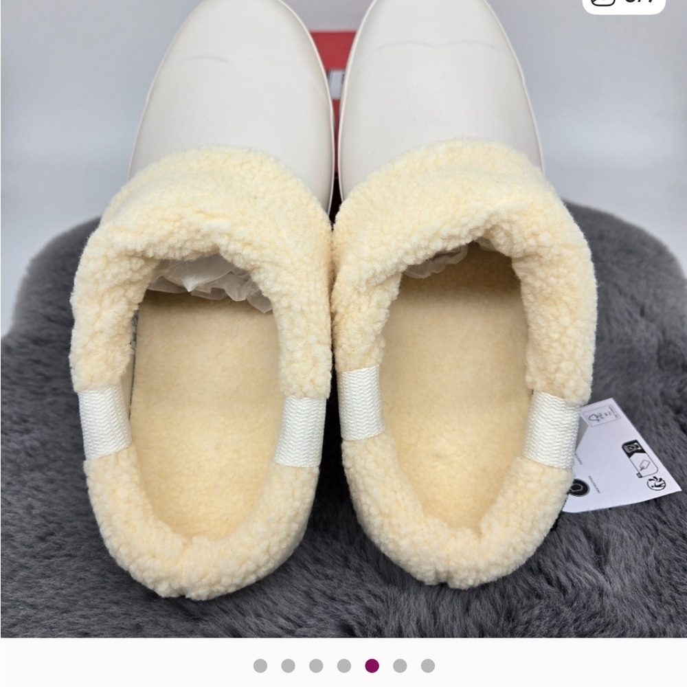 New Hunter Ladies' Play Insulated Clog
Women's Shoes Size 7 - Picture 8 of 14
